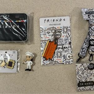 Friends TV Show Themed Accessories Gift Set